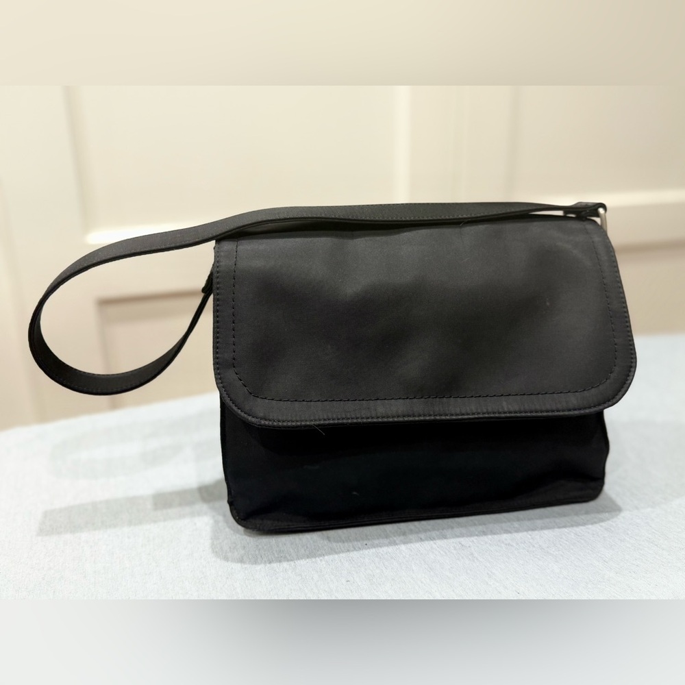 Gap Black Shoulder Bag